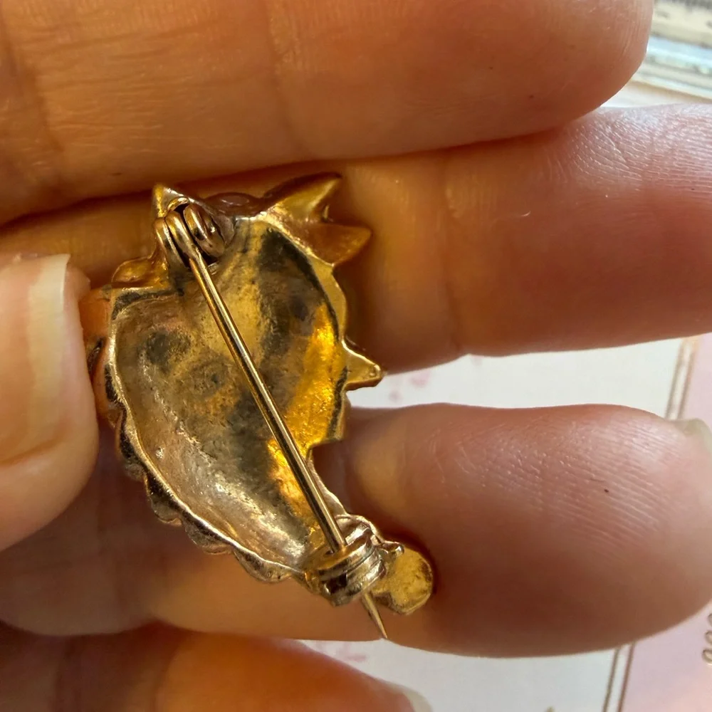 Vintage Gold Tone Cornucopia Brooch‎ Pastel Cabochon Rhinestone Horn of Plenty